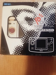 SNK-黑白掌上型遊戲機Neo Geo pocket