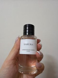 Dior Sakura 香水