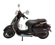 [在台現貨] 偉士牌 Vespa GTS 摩托車 125CC 2017年 黑色機車 1/18 仿真 合金 摩托車模型