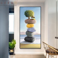Time flies the decoration of the hallway is modern and minimalist. The vertical mural at the end of