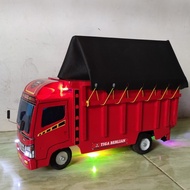 Promo Terlaris miniatur mobil truk oleng kayu mainan mobilan + lampu