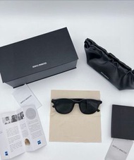 Gentle Monster lang 01