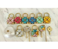 全新未拆 守護甜心 日版鎖 tomy扭蛋 humpty lock dumpty key 綠鎖 小絲變身鎖有小鑰匙 變身鎖 原配白色大钥匙