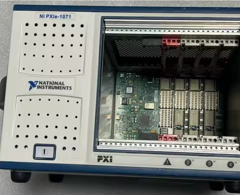 Used & Tested NATIONAL INSTRUMENTS PXIE-1071 PXI Chassis