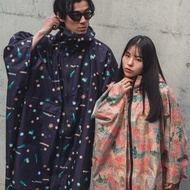 【新款預購】KiU 25 新款二代音樂祭斗篷雨衣 潮酷街頭(8色) K405