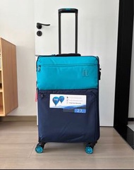 《免運費》 全新 英國 🇬🇧 It luggage 行李喼 喼 行李箱 旅行 20/24/28 吋 超輕 牛津布 布喼 luggage suitcase baggage gip travel