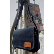 Wrinkle Blue Denim Foldover Bag 18 oz [L]