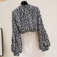 【Ready Stock】【8033人好评】灯笼袖雪纺衫女长袖2025春装新款复古碎花设计感小众衬衫立领上衣 Printed shirt