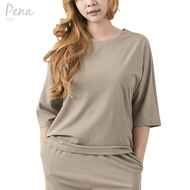 Pena house เสื้อยืดคอกลม แขนสามส่วน  ผ้าพิมพ์ลาย POTL062401