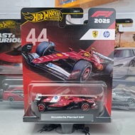 Hot wheels F1 Scuderia Ferrari hp 44 Lewis Hamilton - Hot wheels formula one Scuderia Ferrari hp 44 