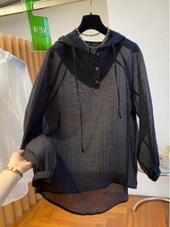 เสื้อคลุมกันแดดทรงหลวมแขนยาวมีฮู้ดสำหรับผู้หญิงไซส์ใหญ่ ทรงเข้ารูป ทรงหลวม แขนยาว ปกติ สีพื้น เสื้อค