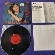 黑膠唱片 鄧麗君 Teresa Teng  greatest hits 精選輯 LP 黑㬵唱片  / 1977年 首版 12吋黑膠碟 寶麗多唱片發行#罕有齊海報歌詞  碟面近完美