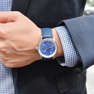 預購 日本🇯🇵 哆啦A夢牛皮錶帶手錶 時光機 男女用錶