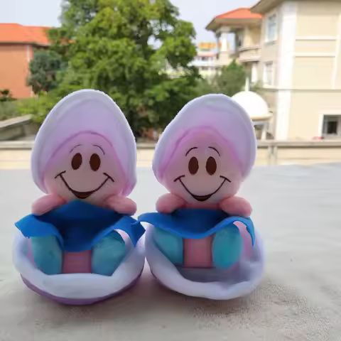 Disney Alice in Wonderland cute Young Oyster Baby 12cm A birthday present for your child