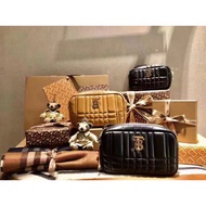 Fall in Love at a Glance Series B Home410110️ New Style Burberry/Burberry Female Bag Lola Series Min