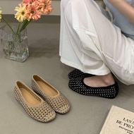 TT Rivet Ballet Shoes Women 2026 Round Toe Shoes