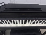 Roland digital piano hp704 wooden keys with bench