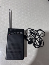 DSE可用Sony 手提收音機