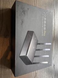 小米四天線全金屬路由器ProAC26004X4全向天線支援MU-MIMO雙核心512RAM256ROM可當NAS版喬麵焦