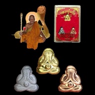 Phra Pitda phim meetang by LP Kaew 师傅 : LP Kaew mass chated 众僧念經 庙名 : Wat Saphan Meikaen 佛历 : 2561