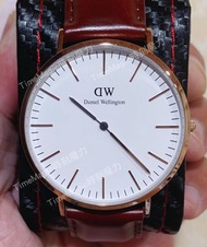 【時刻魔力】Daniel Wellington 瑞典DW白面玫框棕色皮帶精品手錶(CLASSIC ST MAWES)
