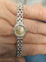 RADO 雷達，古董女裝手斗零上鍊錶，15mm 直径，15cm長，正常運作