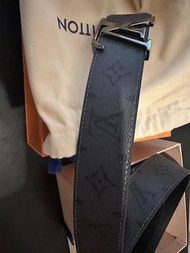 全新LV雙面皮帶