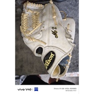 Wilson Baseball Glove Japan Used (Medium)