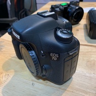 Nice 7D canon Camera (body)