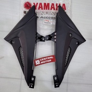 SAYAP COVER SAMBUNGAN BODY TENGAH TOOLBOX VIXION NEW 2018 LED BK8-F1711-00 BK8-F1721-00