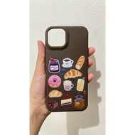 Casing iphone 13