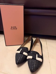 KATIE JUDITH 黑色蝴蝶結尖頭平底鞋
