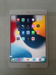 Apple iPad mini 4
