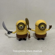 Thinkway Toys minions caveman universal studios (2 pcs)