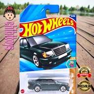 HIJAU Hot Wheels Mercedes benz 190E Green Diecast Classic Sedan Car