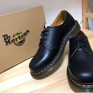Dr.martens 1461 smooth black 黑色硬皮