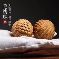 Handheld Straw Natural Thuja Wood Carving Yarn Ball Health Care Ball Creative Play Massage Ball Disc