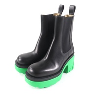 全新未使用 BOTTEGA VENETA FLASH 側邊鬆緊帶軍裝小牛皮踝靴，黑色和綠色，尺寸 37.5，附防塵袋。義大利製造。