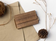 PROW 隨身名片/信用卡盒，實木製（胡桃木），磁吸上蓋