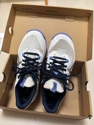 ASICS排球鞋