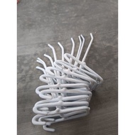 10cm Ram Stick Hook contains 10 pics.