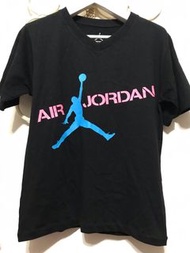 Air Jordan 短T,S,肩44,胸46,長64公分