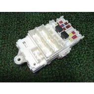 ヴェゼル DBA-RU1 ヒューズボックス 7470-4585-0W/7370-1133-0W 38200-T7A-J11