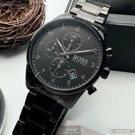 BOSS手錶,編號HB1513785,44mm黑圓形精鋼錶殼,黑色三眼, 中三針顯示錶面,深黑色精鋼錶帶款