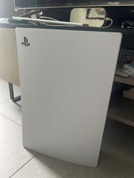 PlayStation5光碟版，淨主機無手製