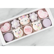 Happy Mothers Day | Awesome Mom 10 pieces macaron set | Halal Certified