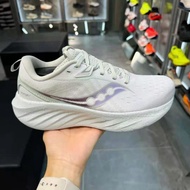 2025 New ✅Original Saucony* Triumph 22 ฤดูร้อนตาข่ายระบายอากาศสบายวิ่งมาราธอนชายและหญิงรองเท้าวิ่งดู