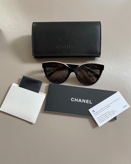 ของแท้ 100% - แว่นกันแดด Chanel CH5414 Butterfly / เช็ค  Serial No. ได้