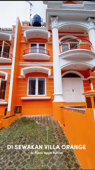 Villa 72 m² dengan 2 kamar tidur dan 2 kamar mandi pribadi di Cipanas (Villa Orange Green Apple Punc