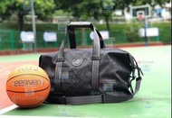 Burberry 巴寶莉風衣旅行袋 機場包 手提袋健身包   0